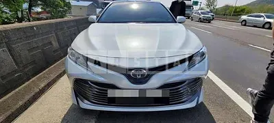 Photo 1 of 21: 2019 Toyota Camry, VIN JTNB11HK6K3101025 — Korean insurance auction