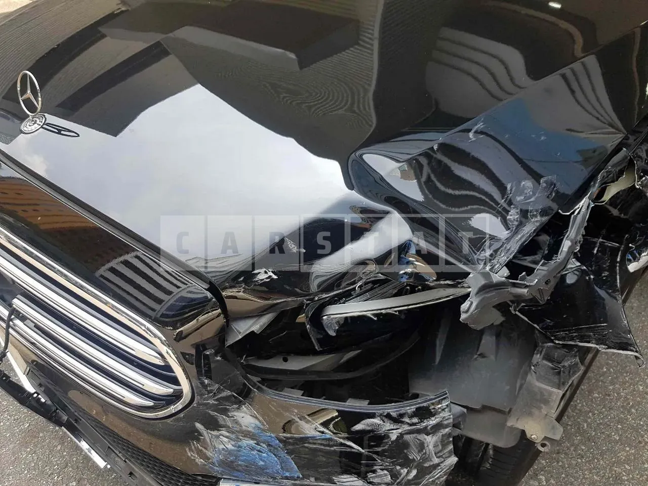 Photo 2 of 24: 2022 Mercedes-Benz E250, VIN W1KZF4FB8NB028281 — Korean insurance auction
