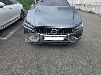 Photo 1 of 19: 2020 Volvo S60 T5, VIN 7JRZS102DLG051665 — Korean insurance auction
