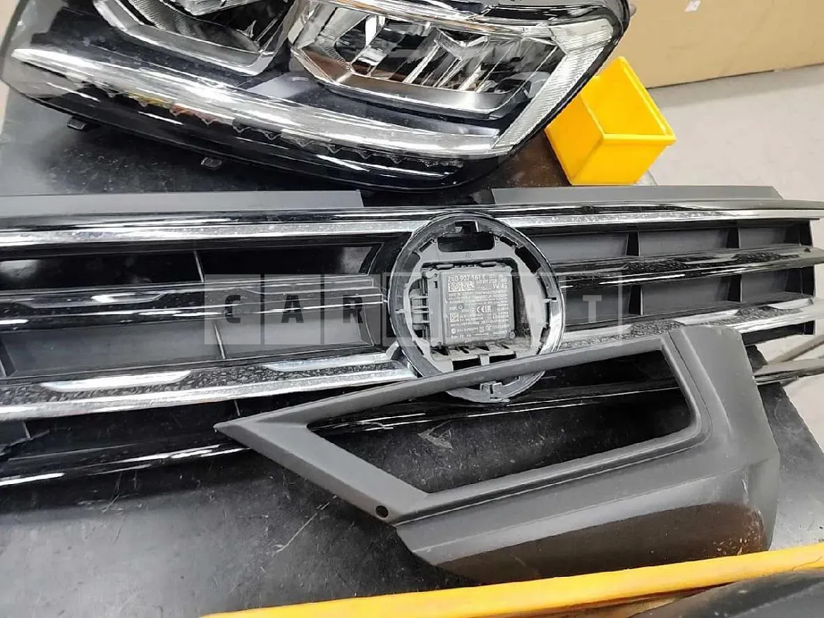 Photo 2 of 3: 2020 Volkswagen (parts) Tiguan 2.0 TDI Lite — Korean insurance auction