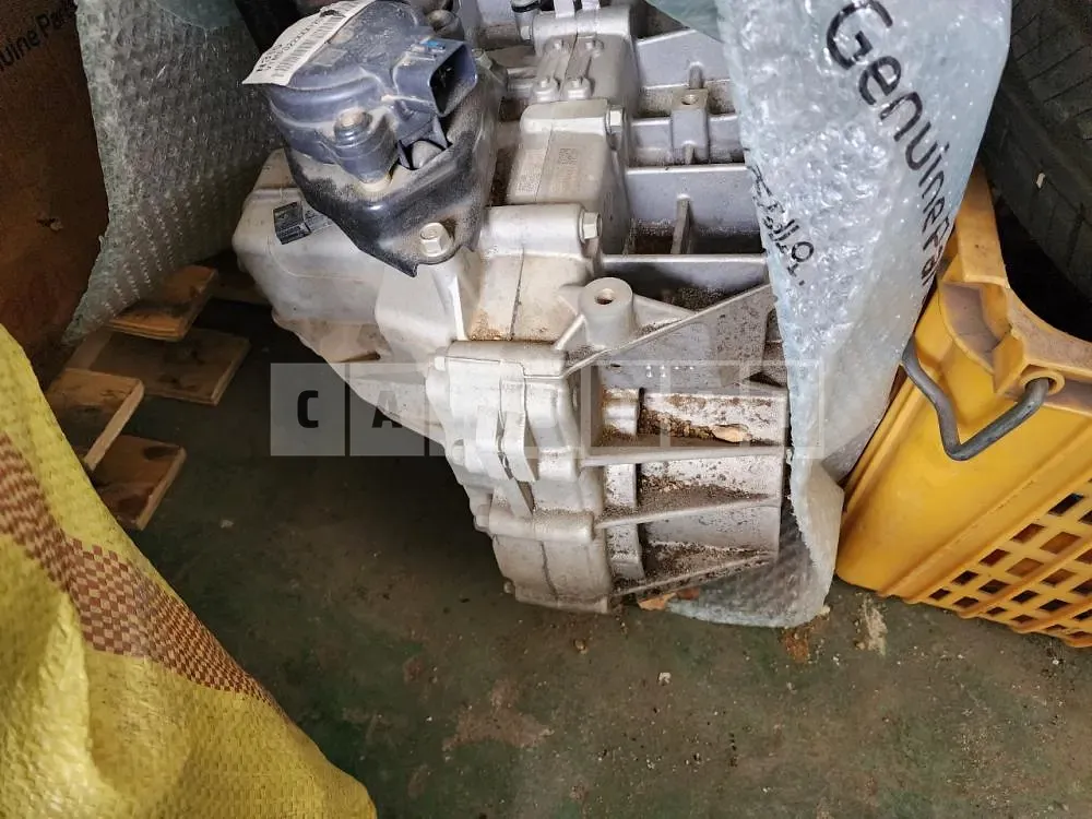 Photo 3 of 3: 2021 Hyundai Engine /Santa Fe, VIN KMHS281HGMU344462 — Korean insurance auction