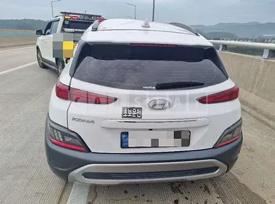 Photo 1 of 19: 2022 Hyundai Kona Hybrid — Korean insurance auction