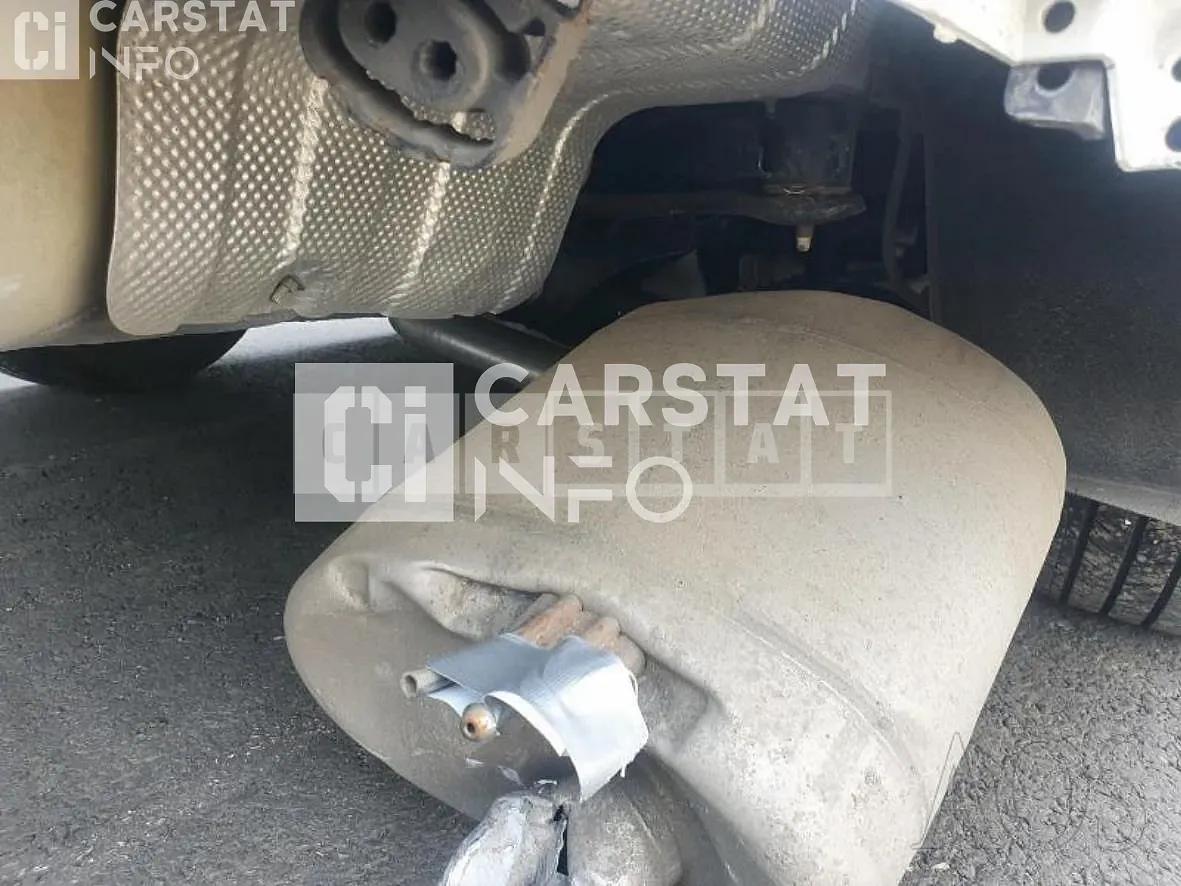 Photo 2 of 18: 2020 Kia K5, VIN KNAG341JBLA002954 — Korean insurance auction