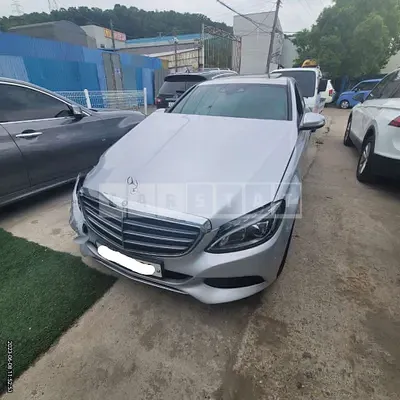 Photo 1 of 25: 2015 Mercedes-Benz C220 Blue Tec, VIN WDDWF0EB5FF043117 — Korean insurance auction