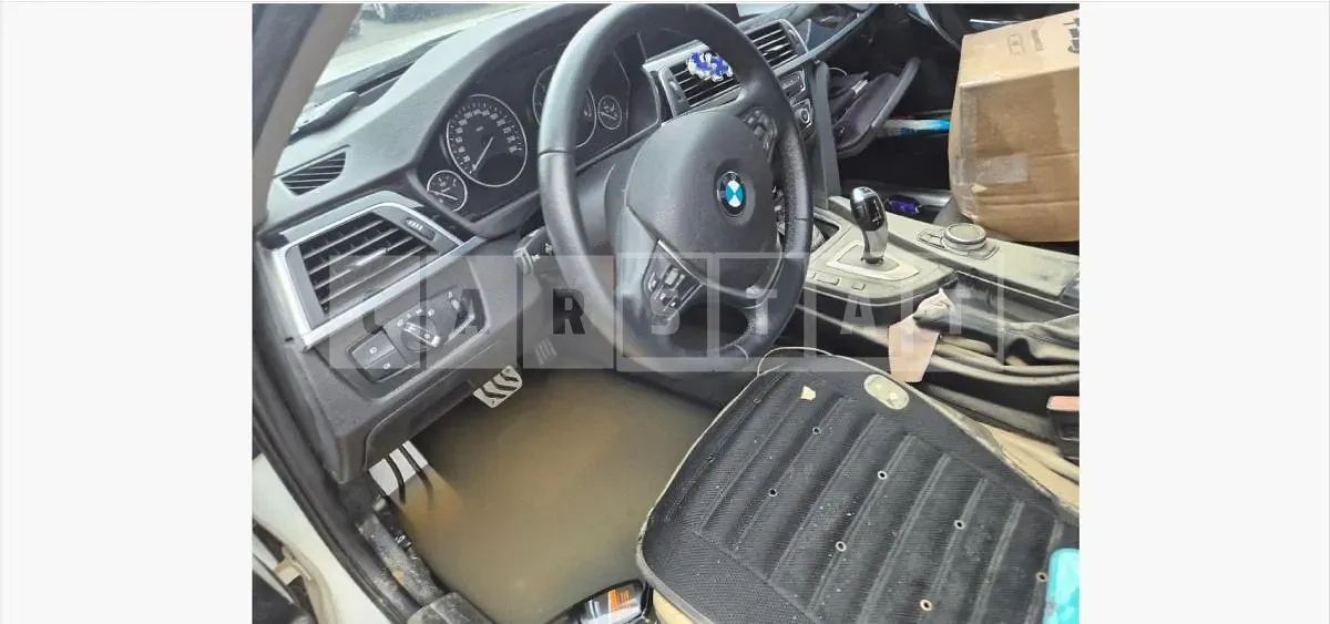 Photo 2 of 64: 2016 BMW 320d — Korean insurance auction