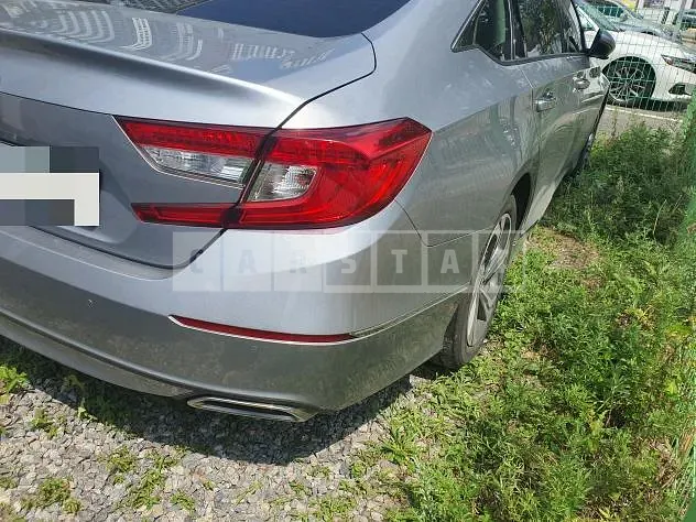 Photo 2 of 13: 2018 Honda Accord — Korean insurance auction