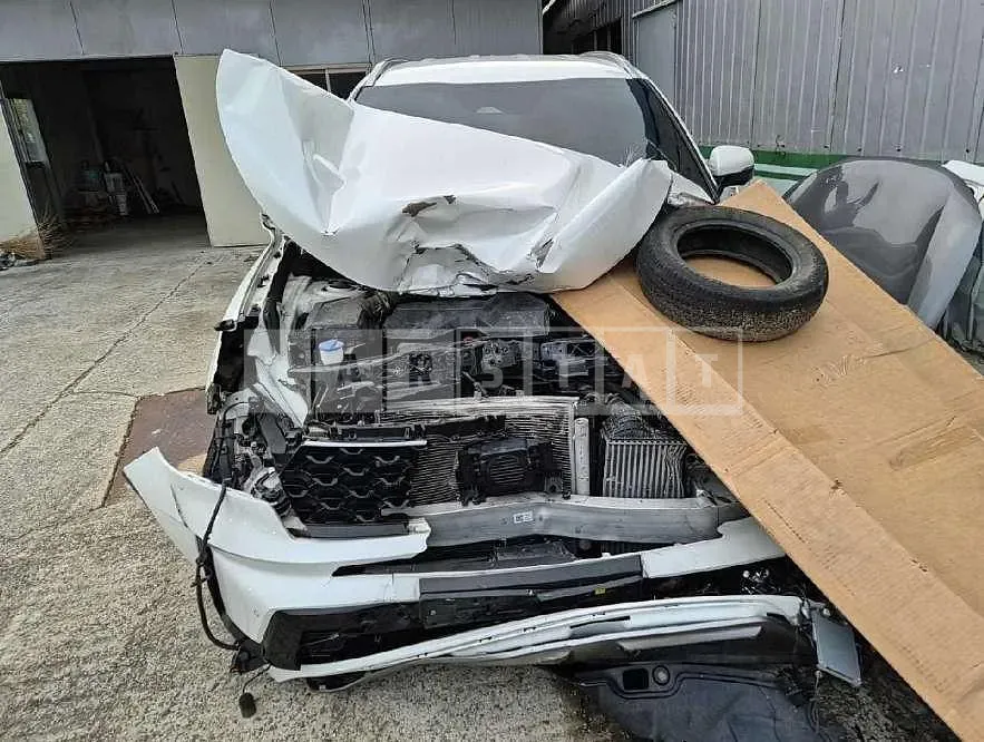 Photo 2 of 16: 2020 Kia Sorento Hybrid — Korean insurance auction