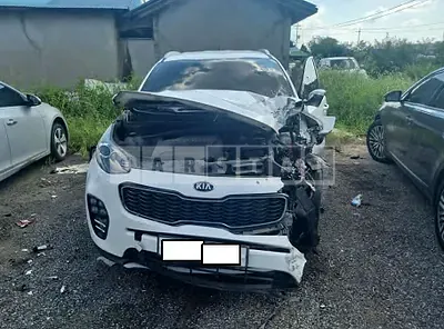 Photo 1 of 31: 2018 Kia Sportage, VIN KNAPN813BJK350002 — Korean insurance auction