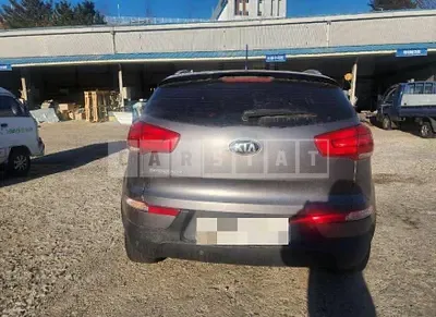 Photo 1 of 15: 2015 Kia Sportage R — Korean insurance auction