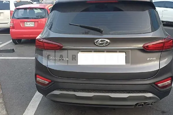 Photo 2 of 15: 2019 Hyundai Santa Fe, VIN KMHS281BBKU128573 — Korean insurance auction