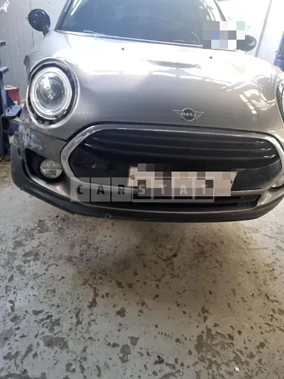 Photo 1 of 16: 2018 MINI Cooper Clubman, VIN WMWLN5105K2H74777 — Korean insurance auction