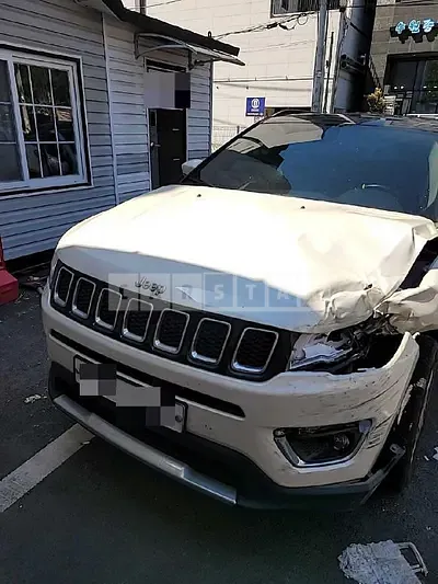 Photo 1 of 10: 2019 Jeep Straw Compass 2.4, VIN 3C4NJDCB6KT598270 — Korean insurance auction