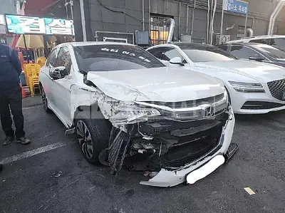 Photo 1 of 7: 2017 Honda Accord Hybrid, VIN JHMCR6650HC201657 — Korean insurance auction