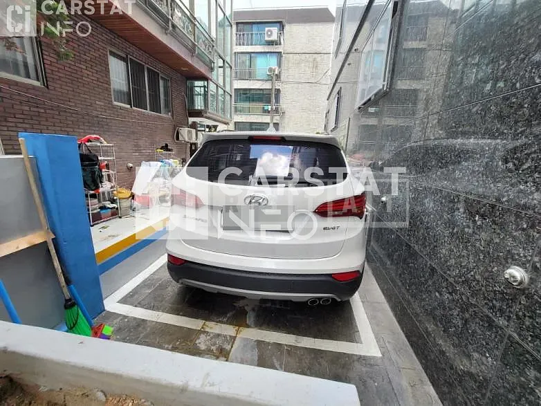 Photo 2 of 6: 2014 Hyundai Calm Santa Fe 2.0 — Korean insurance auction
