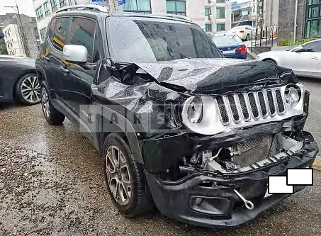 Photo 2 of 5: 2018 Jeep Zip Renegade, VIN 1C4BU0000JPH64090 — Korean insurance auction