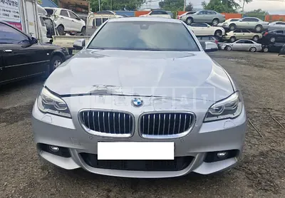 Photo 1 of 7: 2016 BMW 520d — Korean insurance auction