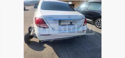 Photo 1 of 9: 2019 Mercedes-Benz E220 d 4Matic — Korean insurance auction