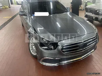 Photo 1 of 17: 2022 Mercedes-Benz E250, VIN W1KZF4FB9NB049091 — Korean insurance auction