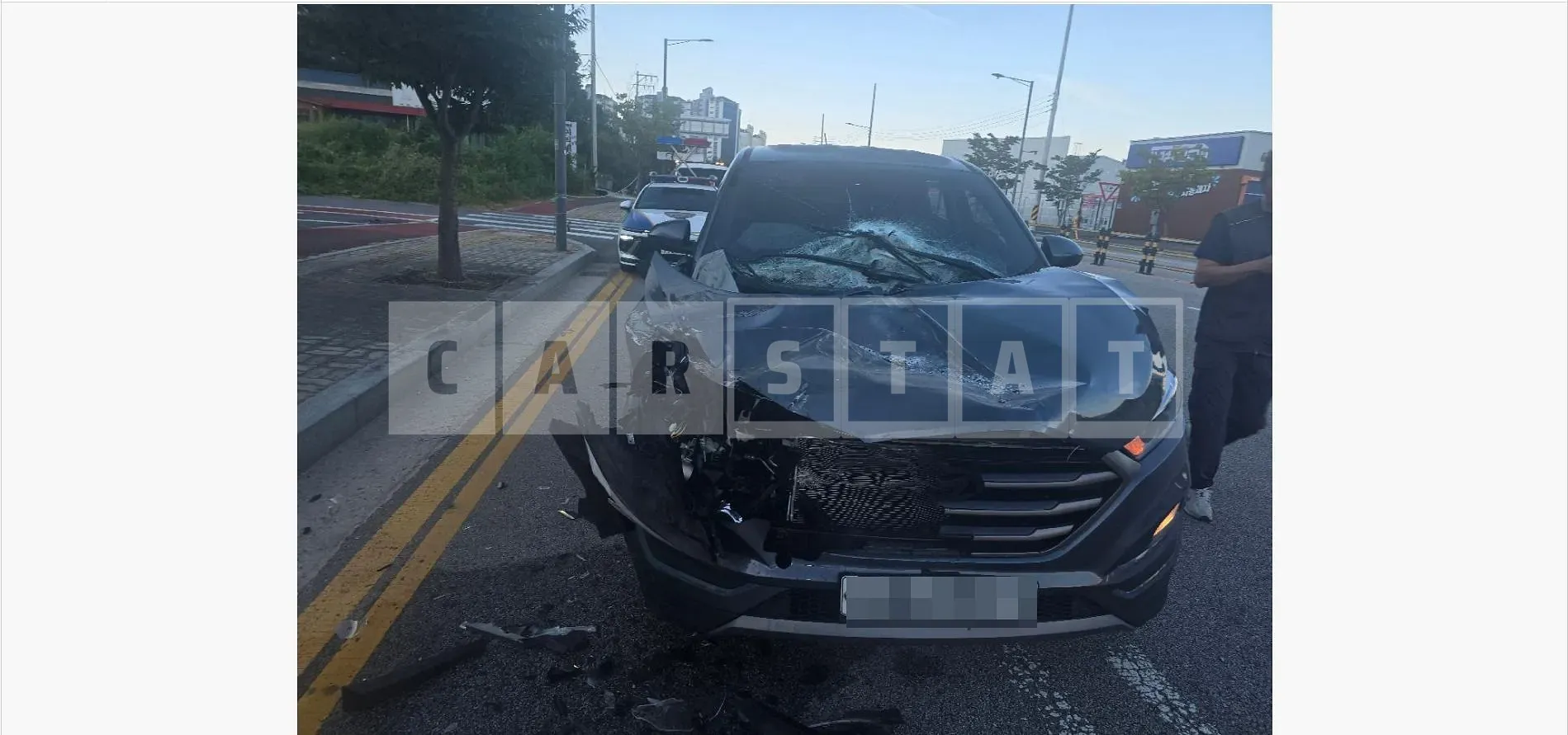 Photo 2 of 13: 2015 Hyundai Tucson TL 2.0 — Korean insurance auction