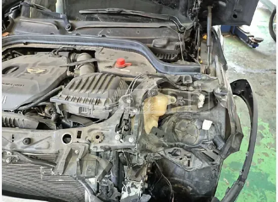 Photo 2 of 20: 2019 MINI Cooper — Korean insurance auction