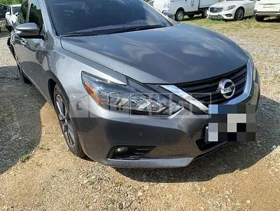 Photo 1 of 13: 2016 Nissan Altima 2.5 — Korean insurance auction