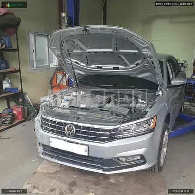 Photo 1 of 18: 2018 Volkswagen Passat 2.0 TSI, VIN 1VWZZZA3ZJC043088 — Korean insurance auction
