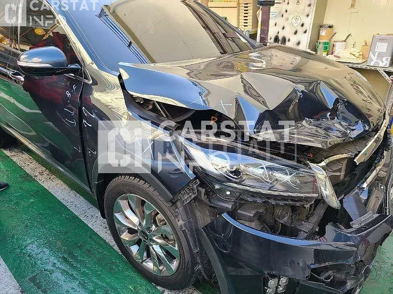 Photo 2 of 19: 2018 Kia Sorento, VIN KNAPS81BBJA441570 — Korean insurance auction