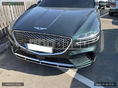 Photo 1 of 12: 2021 Genesis GV70, VIN KMTMA81BDMU015592 — Korean insurance auction