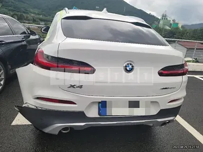 Photo 1 of 10: 2021 BMW X4 xDrive20d, VIN WBAVJ9107M9F64879 — Korean insurance auction