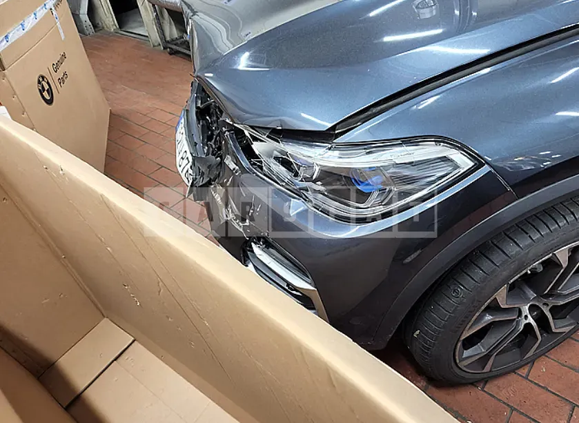 Photo 2 of 7: 2022 BMW X5 xDrive 40i, VIN WBACR6105N9L59395 — Korean insurance auction