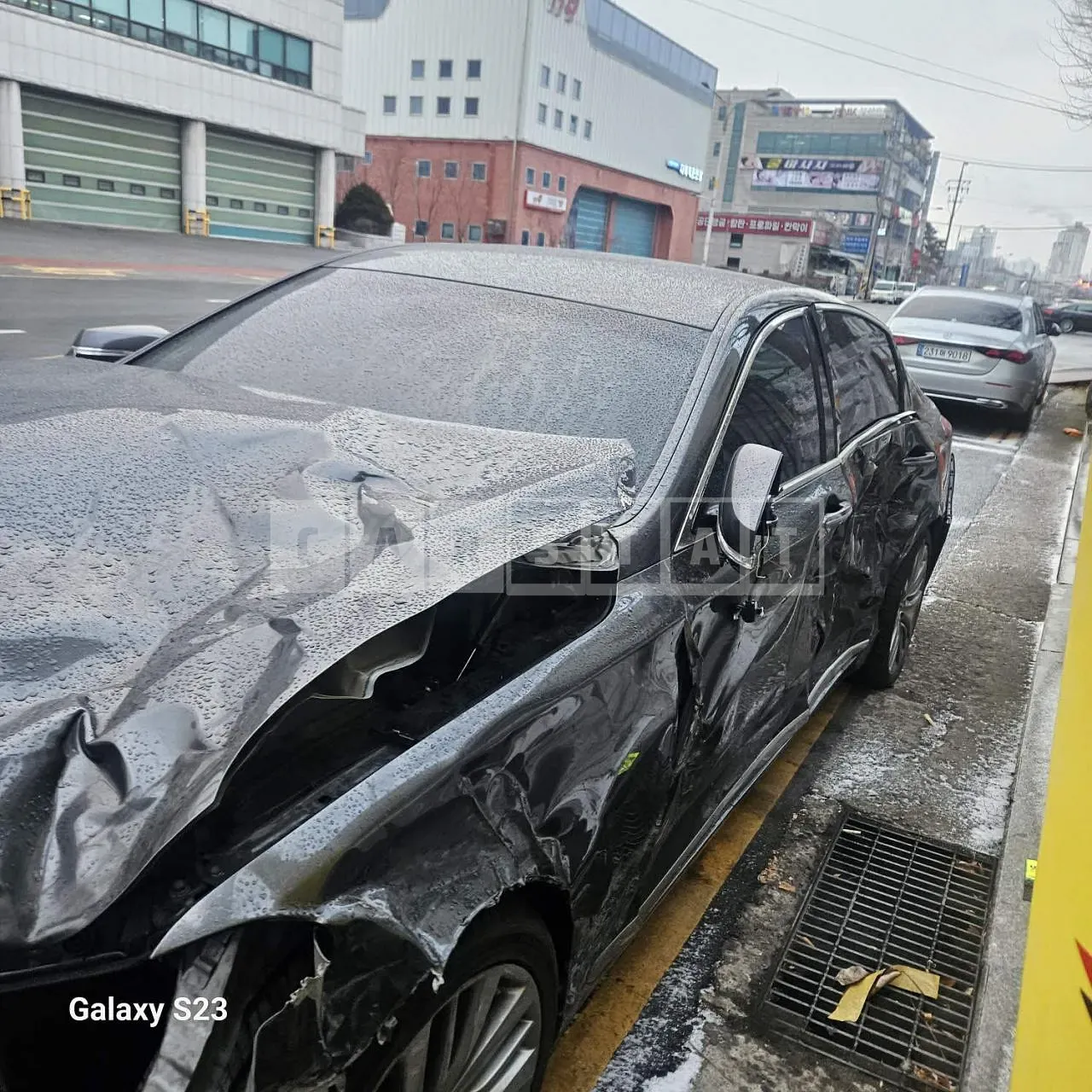 Photo 2 of 29: 2018 Hyundai Genesis G80, VIN KMHGM41DDJU288189 — Korean insurance auction