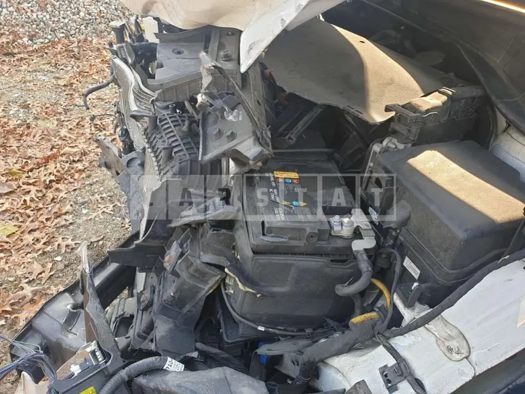 Photo 2 of 10: 2018 Kia Sorento, VIN KNAPH81BBJA463701 — Korean insurance auction
