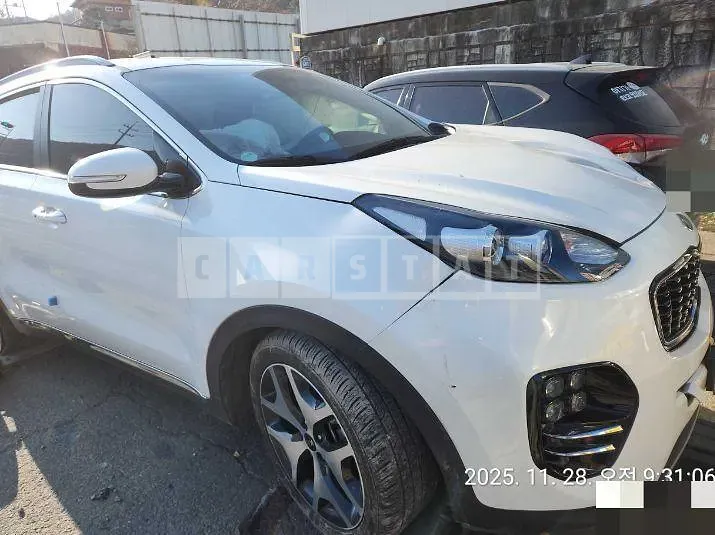 Photo 2 of 5: 2016 Kia Sportage — Korean insurance auction