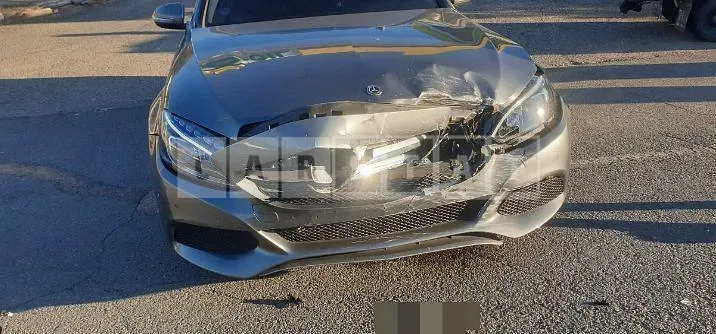 Photo 3 of 3: 2018 Mercedes-Benz C220, VIN WDDWF4CB4JF685394 — Korean insurance auction