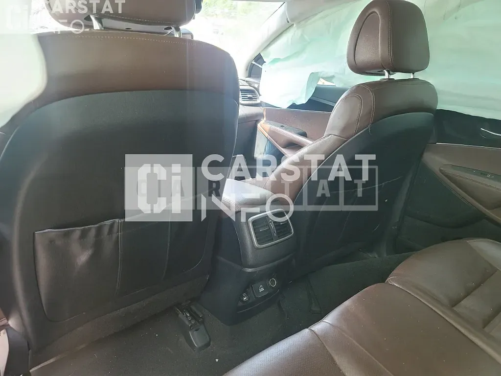 Photo 2 of 9: 2015 Kia Sorento, VIN KNAPK81ABFA052466 — Korean insurance auction