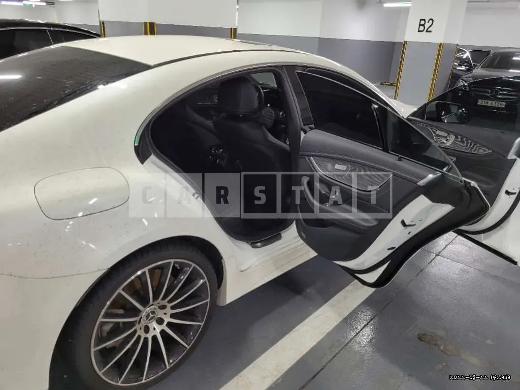 Photo 2 of 8: 2021 Mercedes-Benz CLS450 4Matic, VIN W1K2J5KB4MA088042 — Korean insurance auction