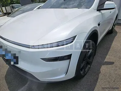 Photo 1 of 24: 2026 Tesla Model Y Premium RWD — Korean insurance auction