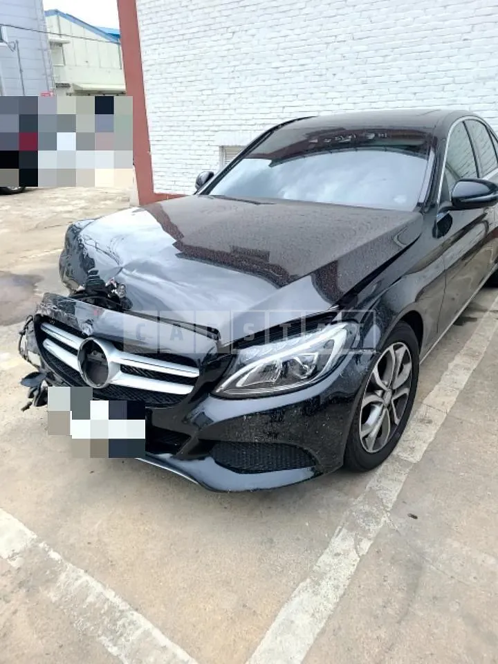 Photo 2 of 21: 2016 Mercedes-Benz C220 d, VIN WDDWF0EB5GR204548 — Korean insurance auction