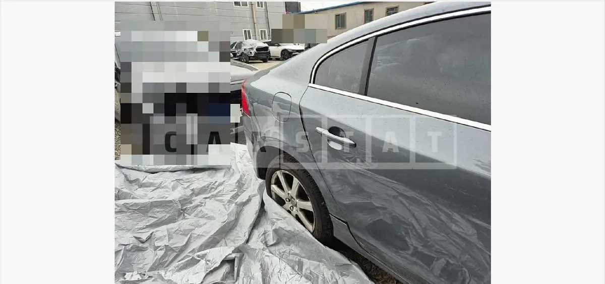 Photo 2 of 25: 2015 Volvo S60D3 — Korean insurance auction