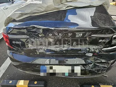 Photo 1 of 13: 2021 Volvo S90B6 AWD — Korean insurance auction