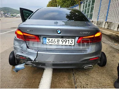 Photo 1 of 7: 2018 BMW 520d xDrive, VIN WBAJC5106JWB87122 — Korean insurance auction