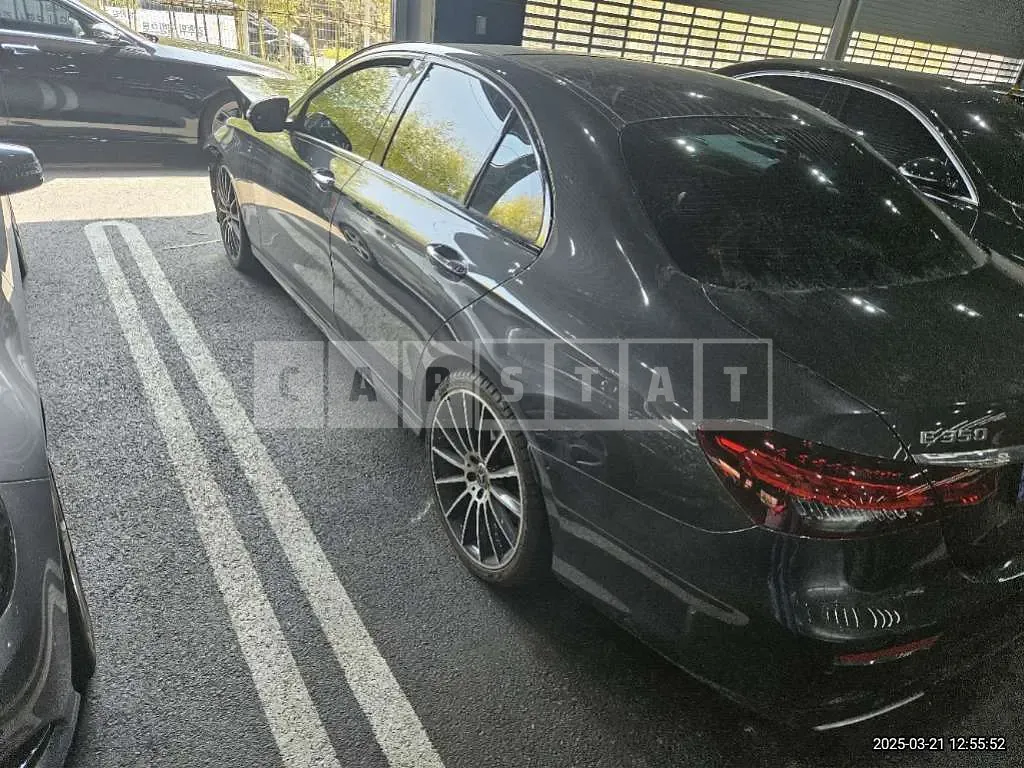 Photo 2 of 21: 2023 Mercedes-Benz E350 4Matic — Korean insurance auction