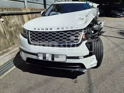 Photo 1 of 13: 2017 Land Rover Range Rover Bella — Korean insurance auction