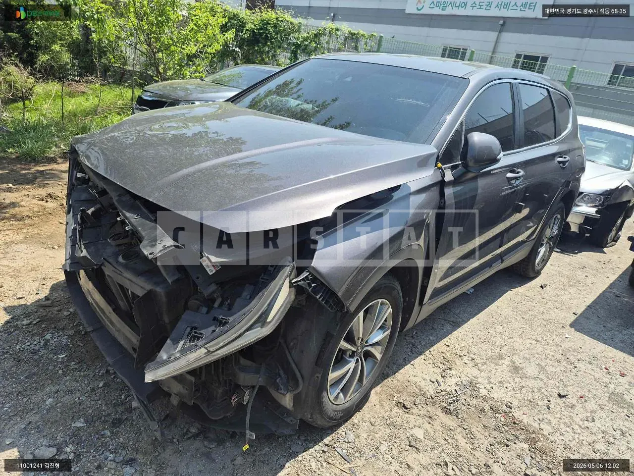 Photo 2 of 32: 2018 Hyundai Santa Fe, VIN KMHS281BBKU019273 — Korean insurance auction