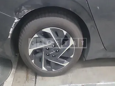 Photo 1 of 4: 2025 Kia (parts) K5 Wheel — Korean insurance auction