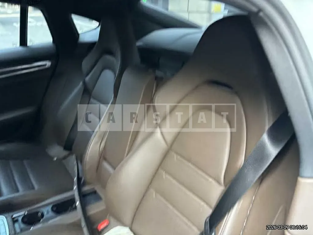 Photo 2 of 58: 2021 Porsche Panamera 4 — Korean insurance auction