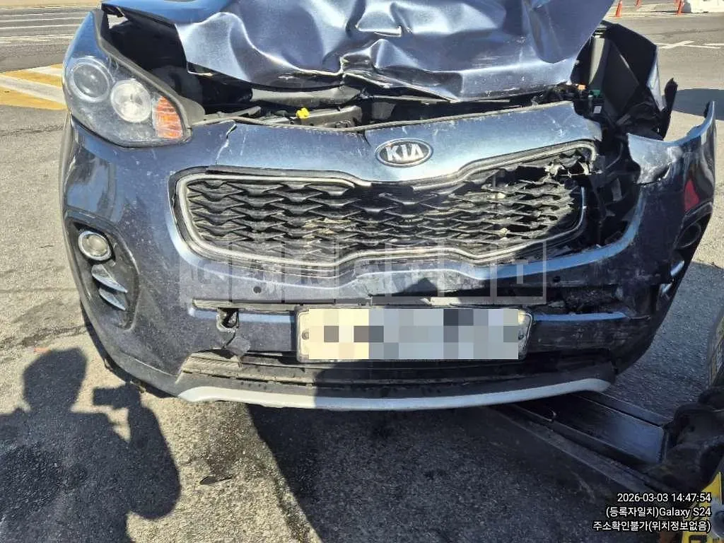 Photo 2 of 7: 2017 Kia Sportage 2.0 Gasoline — Korean insurance auction