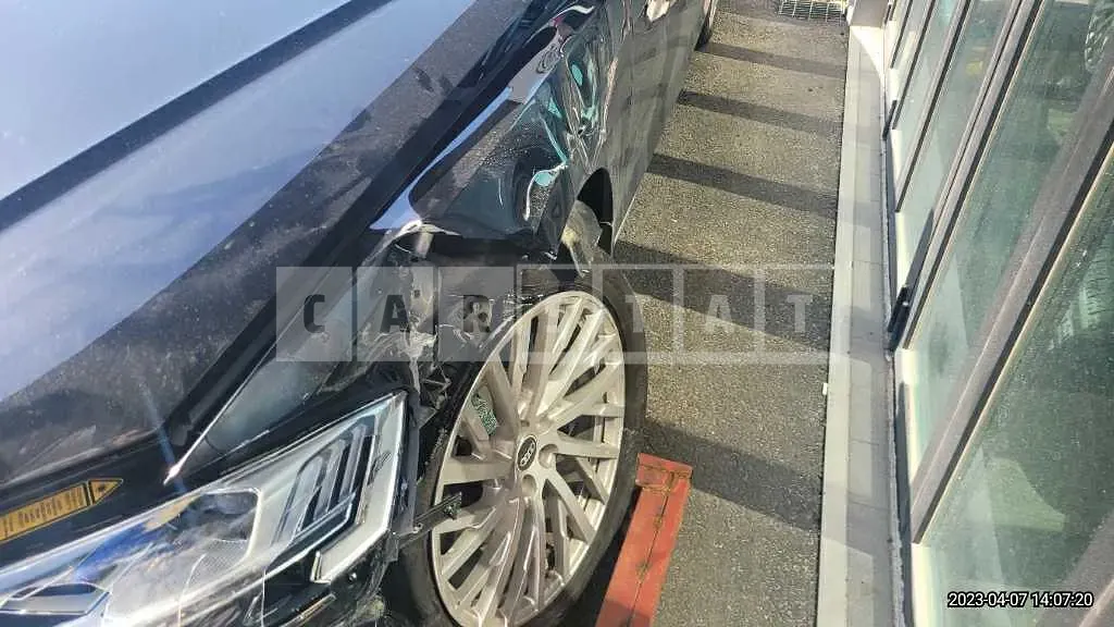 Photo 2 of 20: 2021 Audi A8 L 55 TFSI Quarrto, VIN WAUZZZF87MN011629 — Korean insurance auction
