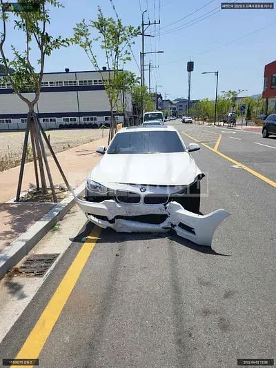 Photo 1 of 20: 2018 BMW 320i, VIN WBA8A9102JAH11861 — Korean insurance auction