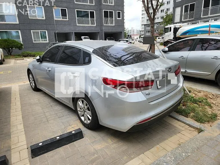 Photo 2 of 8: 2017 Kia Salm K5 2.0 (LPI) — Korean insurance auction